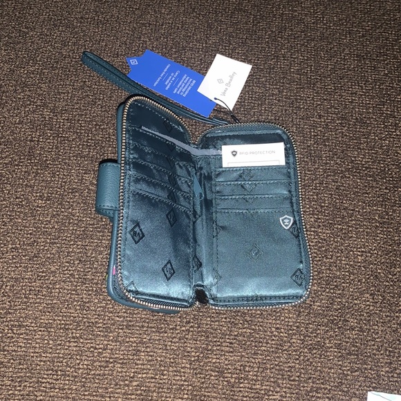 Vera Bradley Smartphone Wristlet - Picture 3 of 3